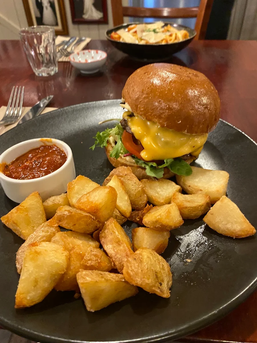 Beef Burger, Little Swallow Cafe