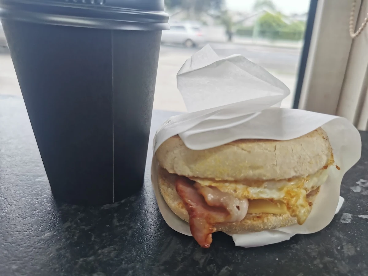 Highlights, Swanston street take away