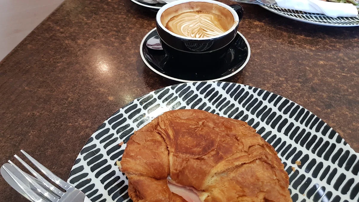 Flat White, Rosewood Cafe