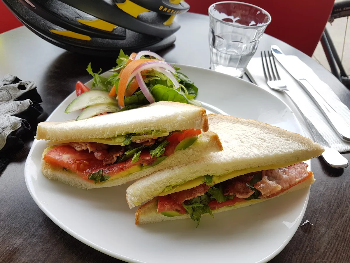 Highlights, Rosewood Cafe