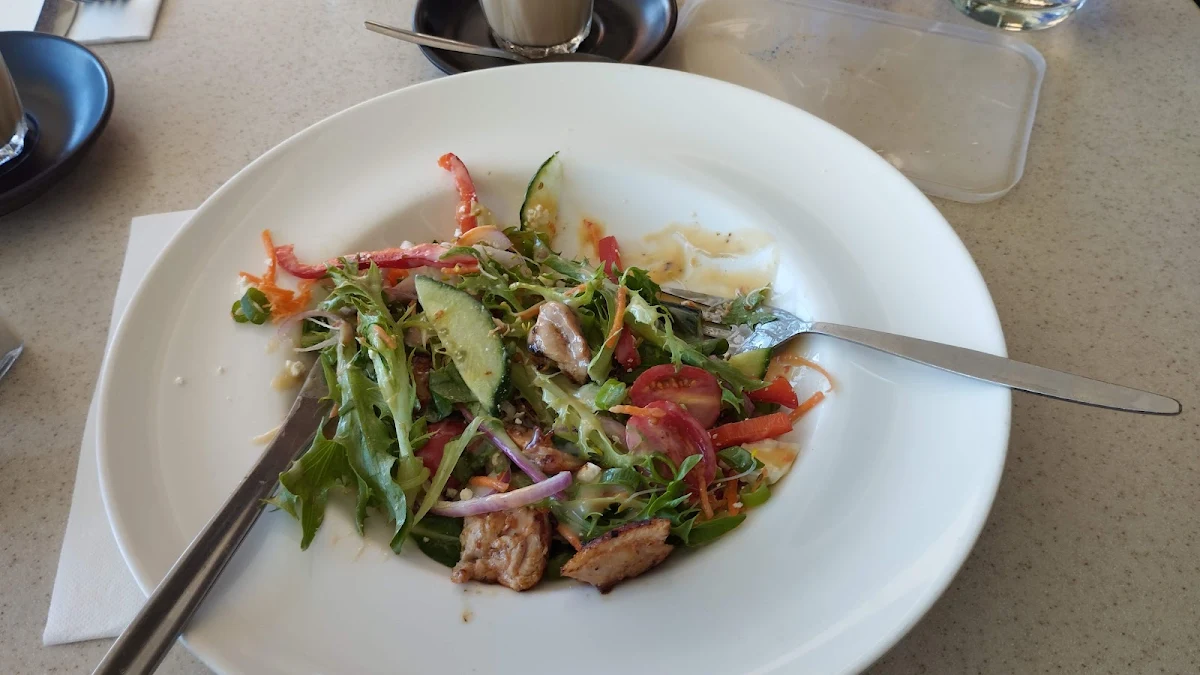 Salada, Mumma Buzz Cafe 'N' Takeaway