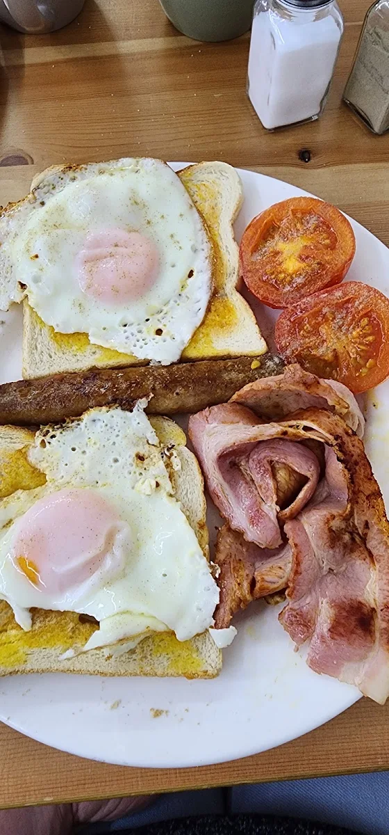 Highlights, Sunshine Cafe