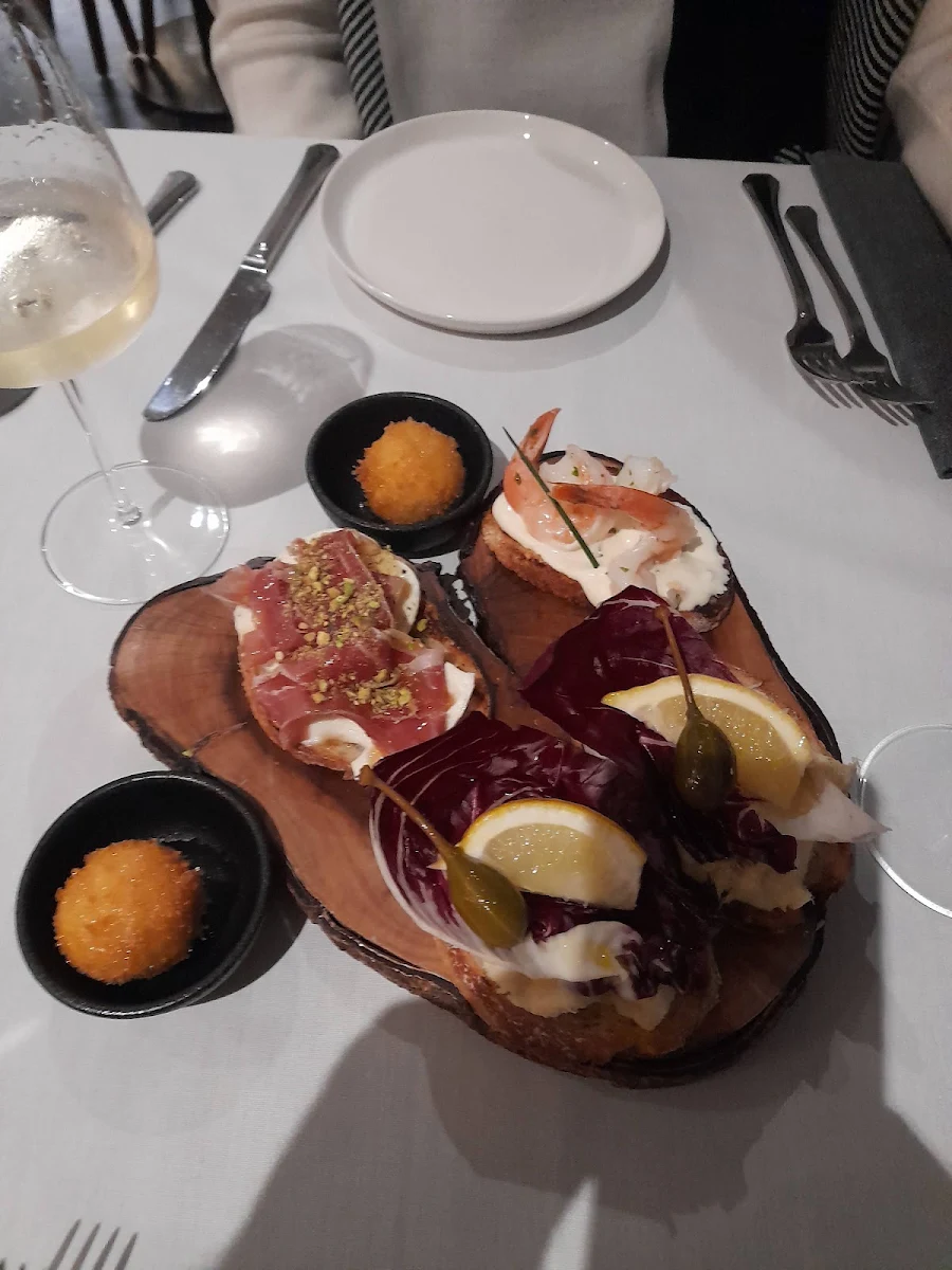 Cechetti, Cicchetti On Napier