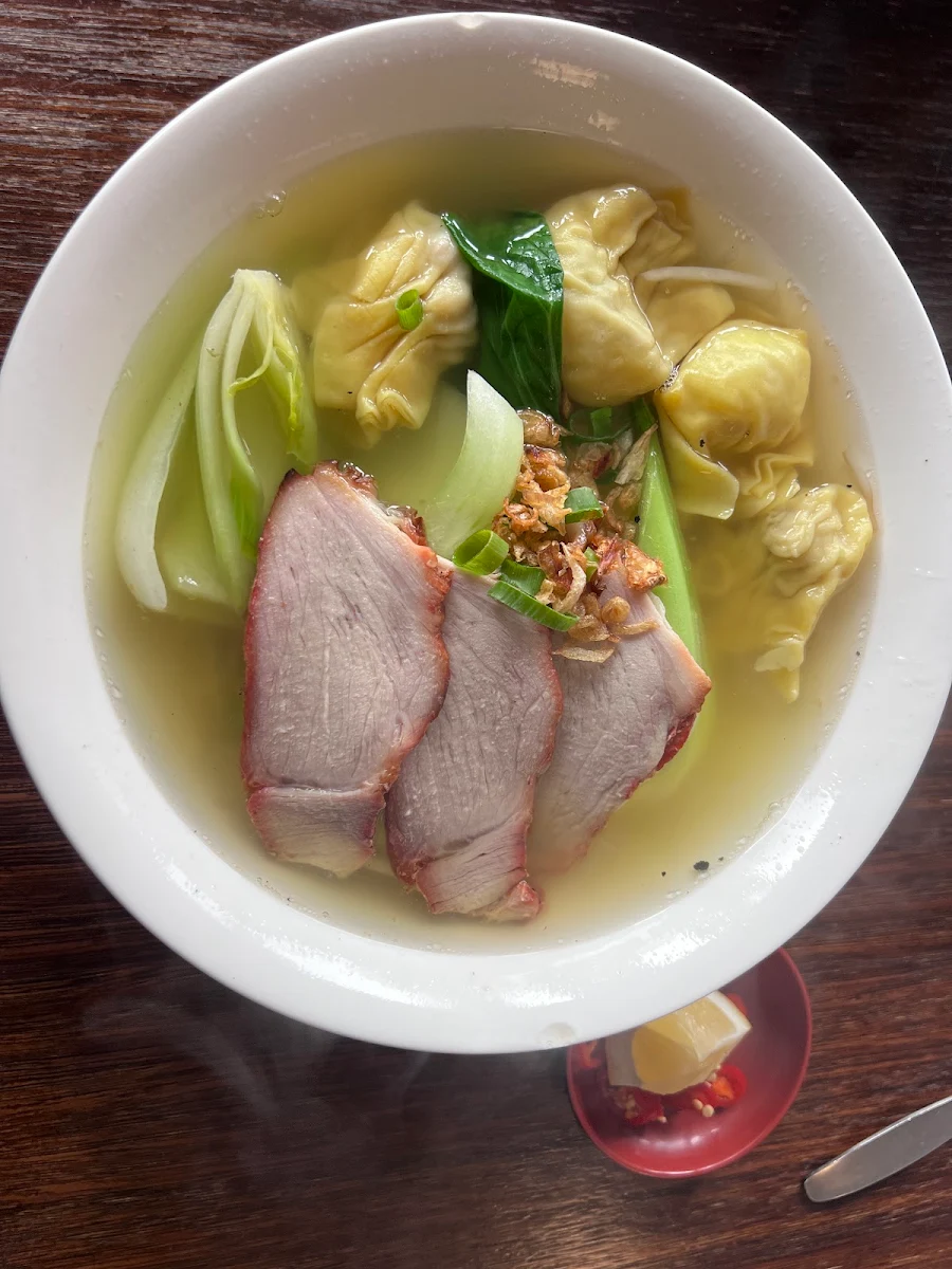Wonton and BBQ Pork Egg Noodles Soup