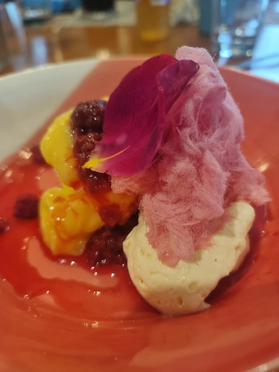 Lemon Raspberry Pavlova