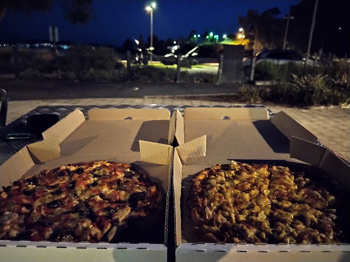 Chicken Supreme & Thai Chicken Curry Pizza's