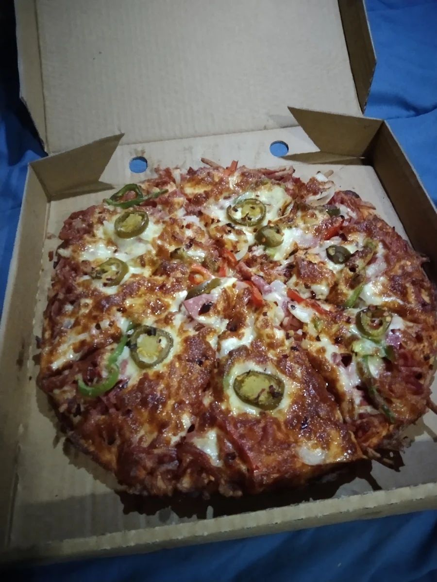 Highlights, Heyfield Pizza and take away