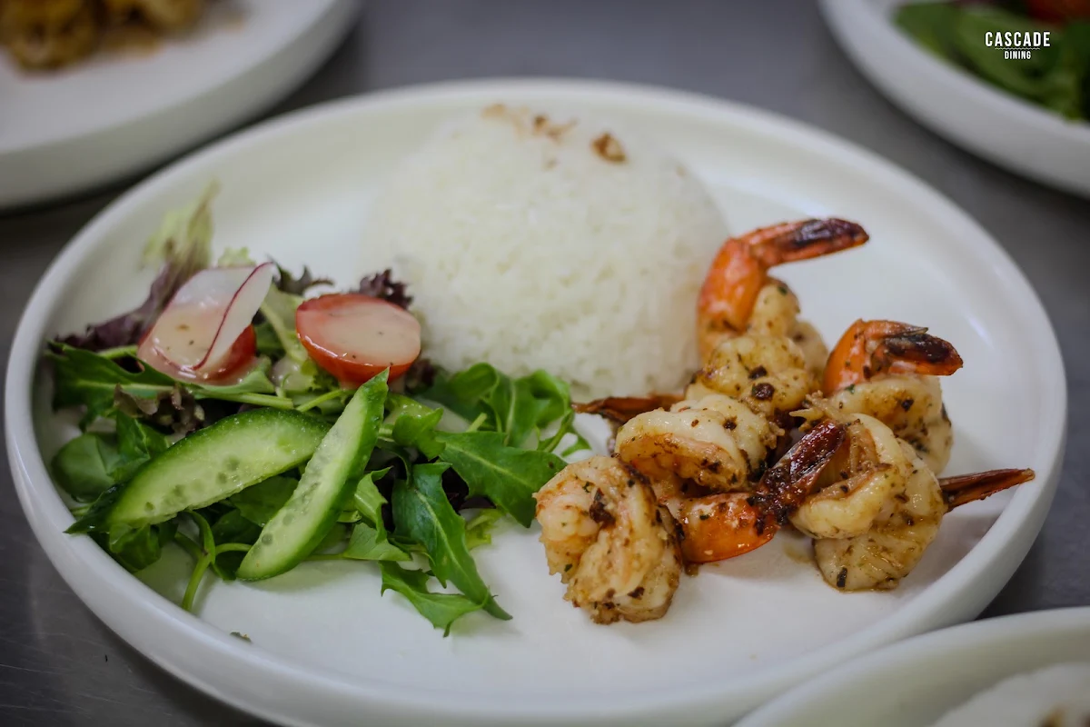 Highlights, Cascade Dining