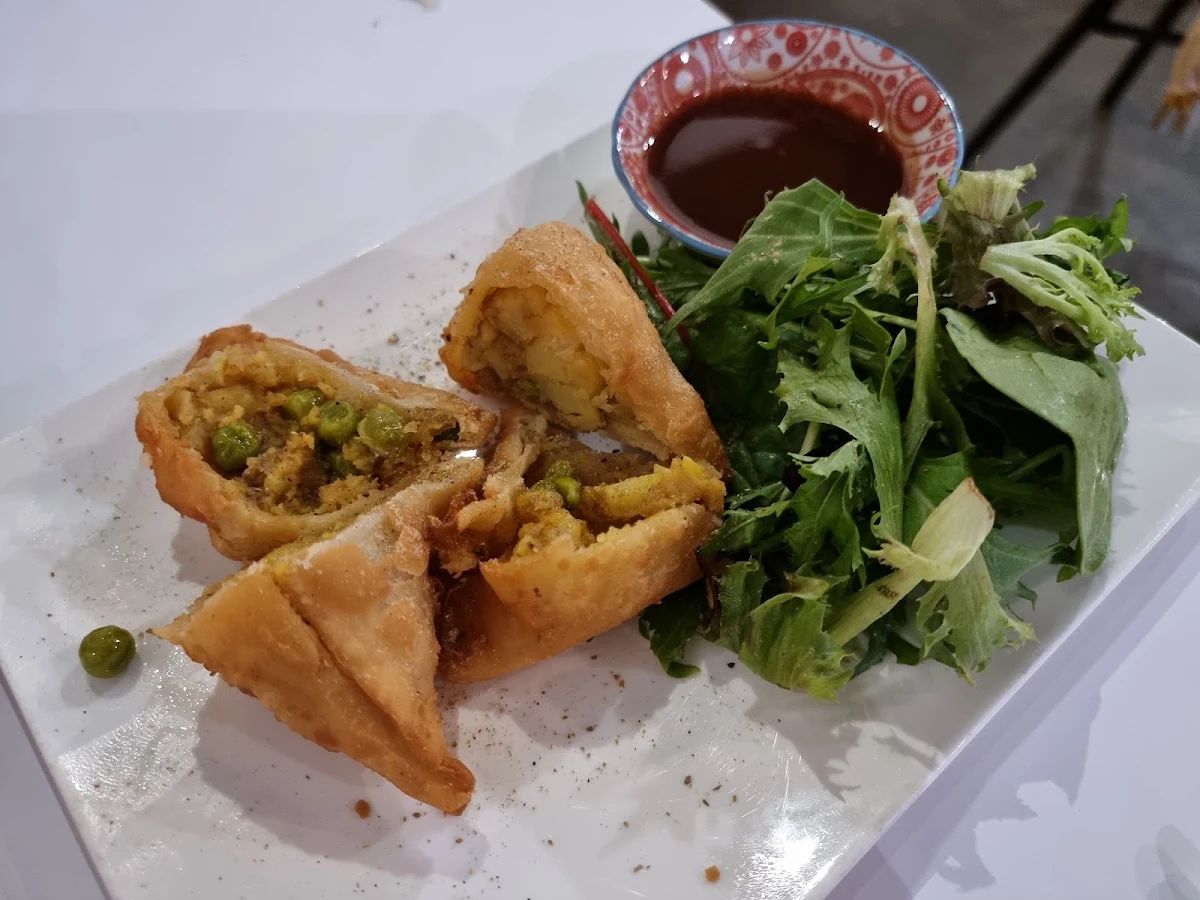 Samosa, Essence Of Indya