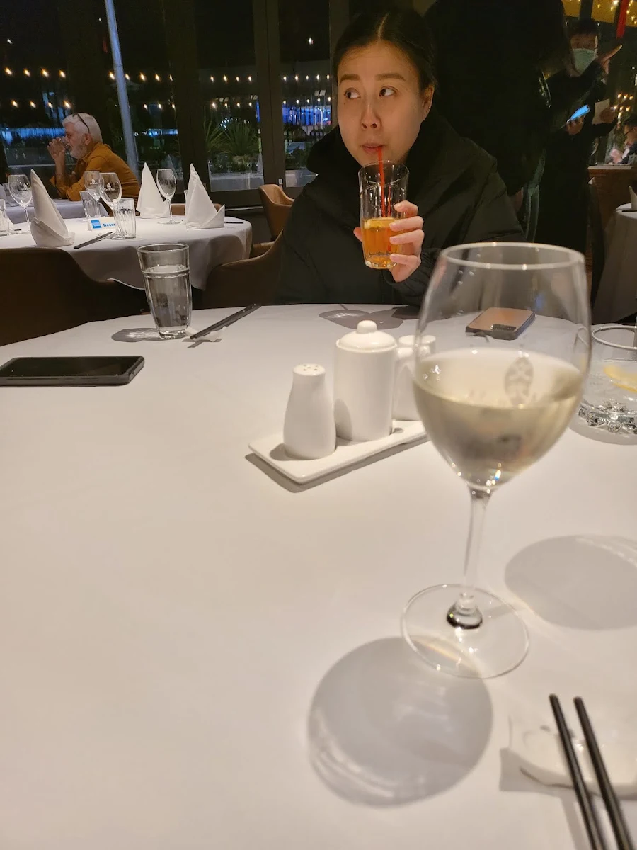 Wine, Man Mo