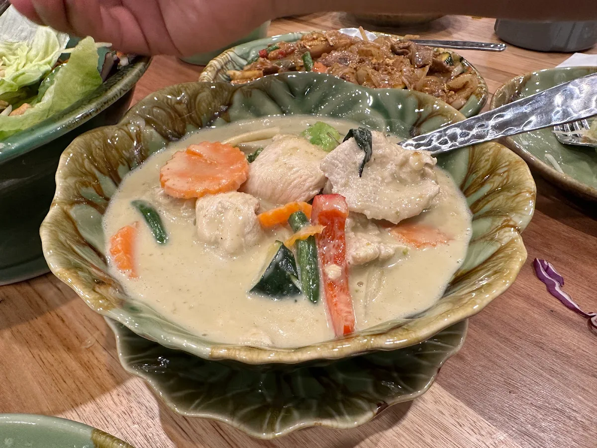 Green Curry Chicken