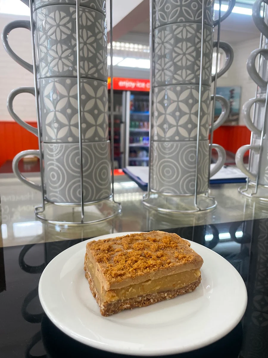 Highlights, Western Rose Cafe