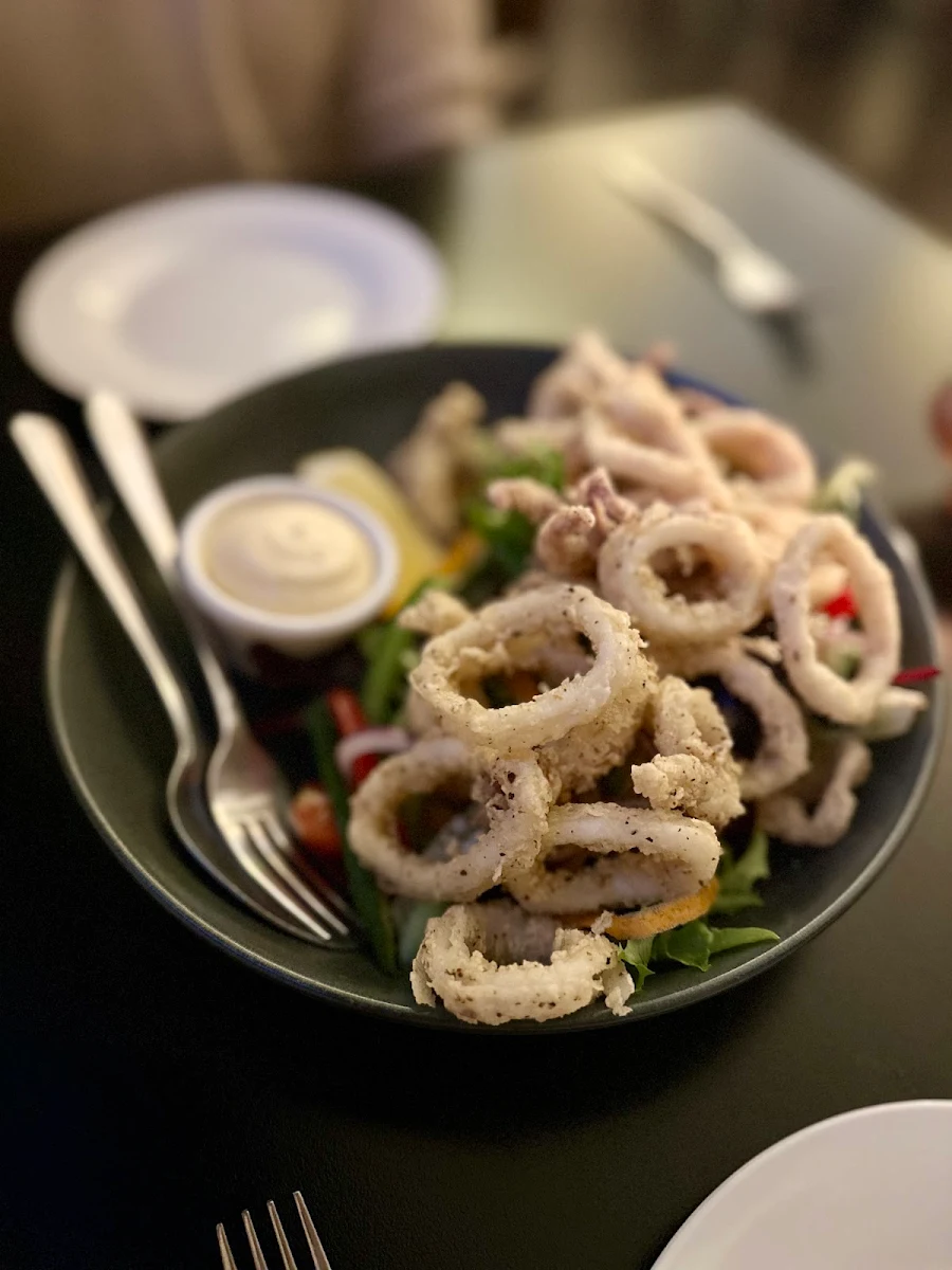 Calamari with Salad