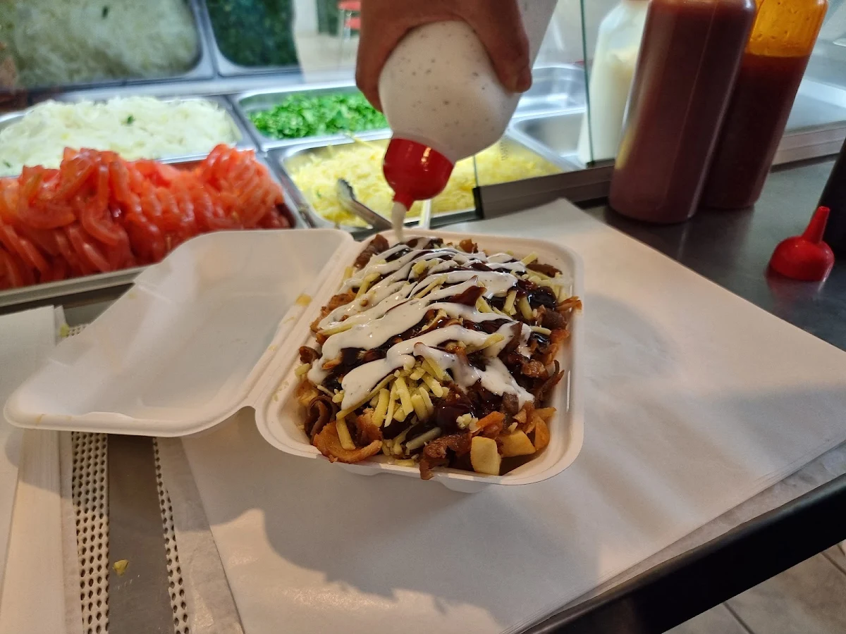 Highlights, Humpty Doo kebabs and pizza