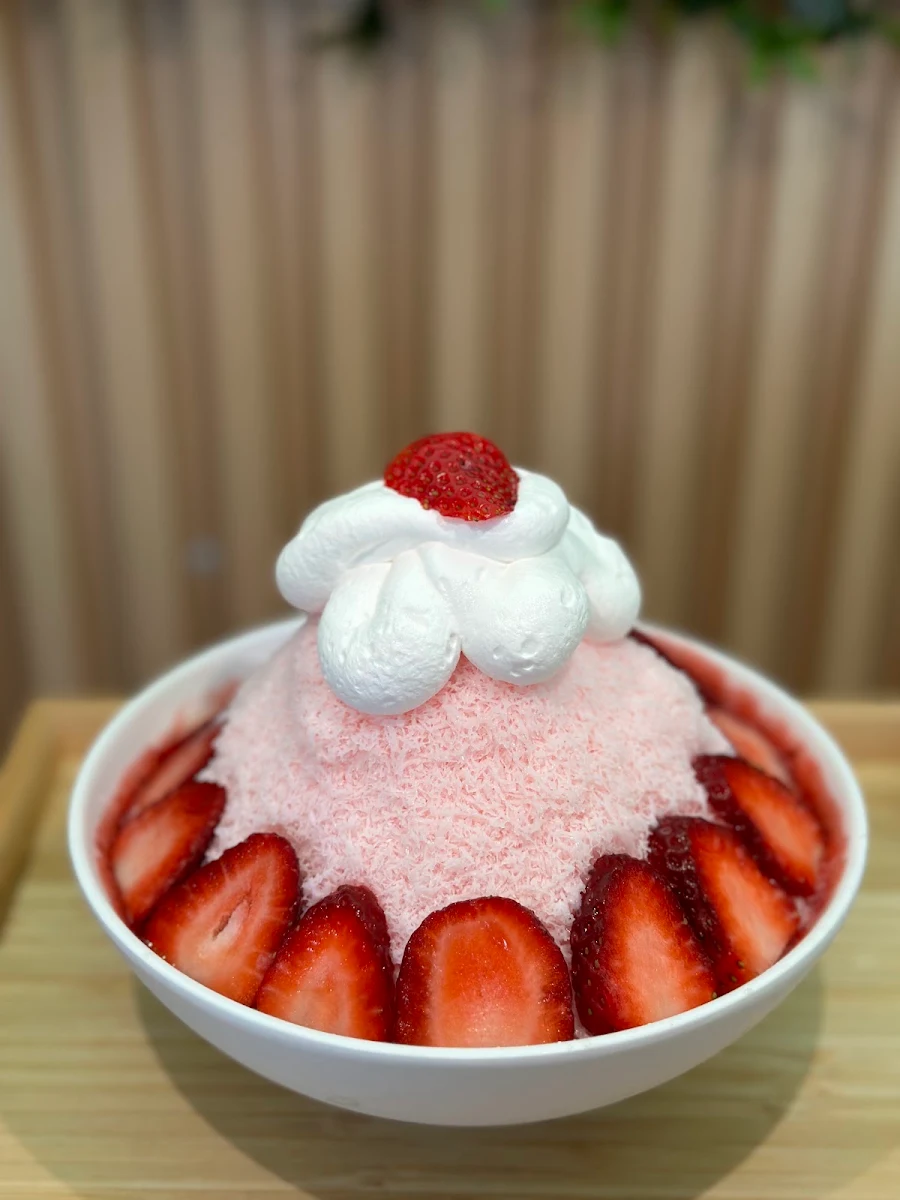 Highlights, Chingoo Cafe