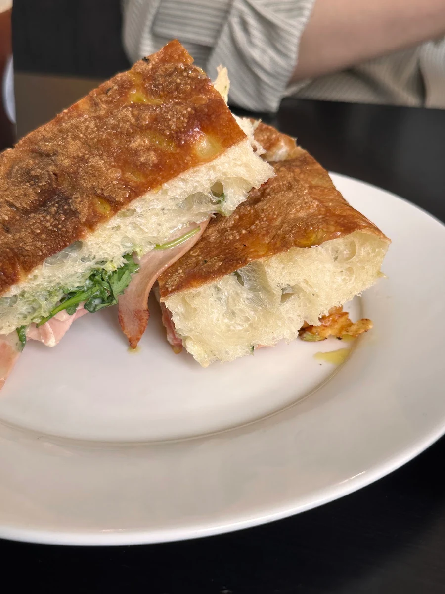 Highlights, Kneed Bread Cafe