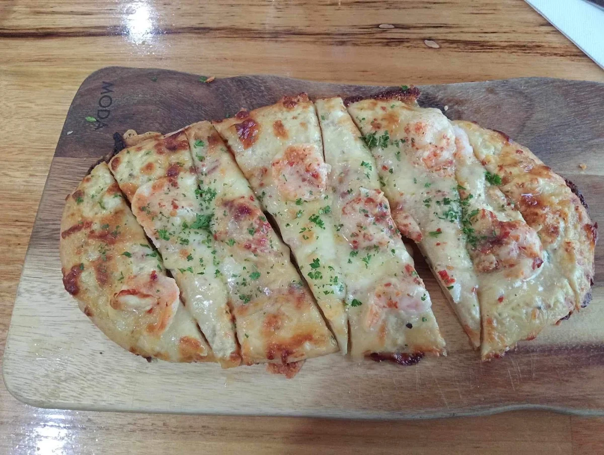 Chilli Prawn Pizza, The Plough Inn Launceston