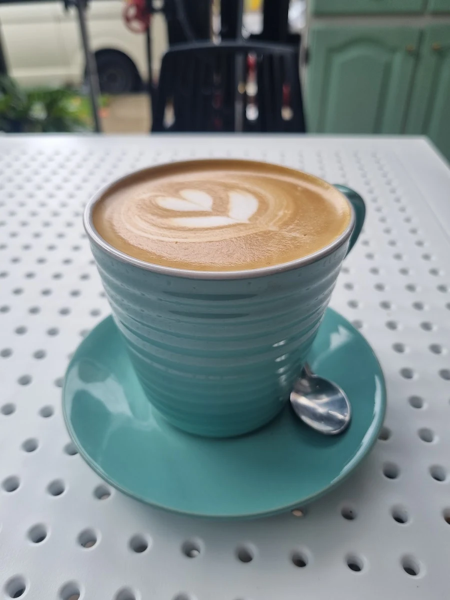 Flat White, Ciao Bella Collaroy