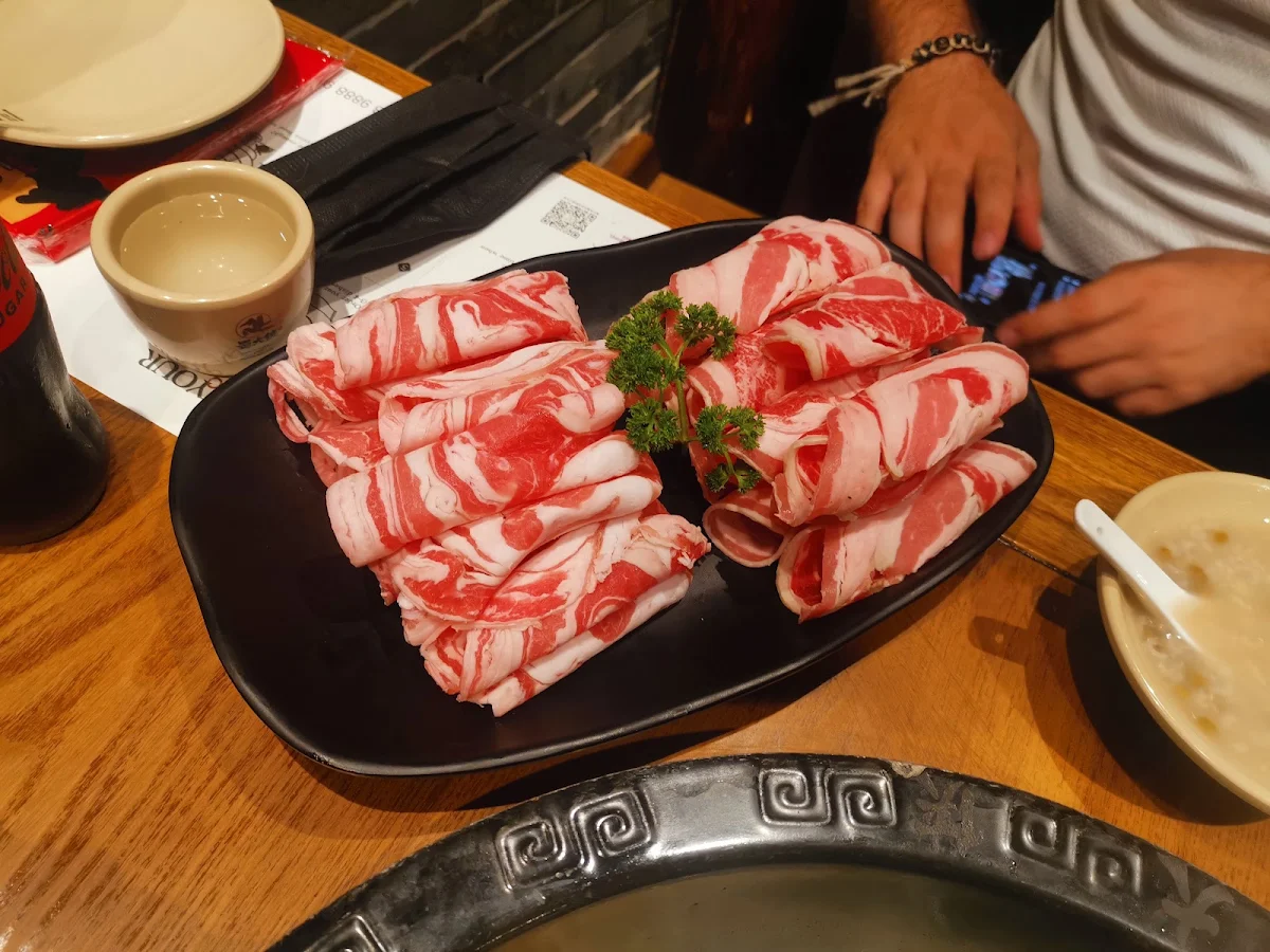 Highlights, Golden Roc Hot Pot 麻辣鲜生