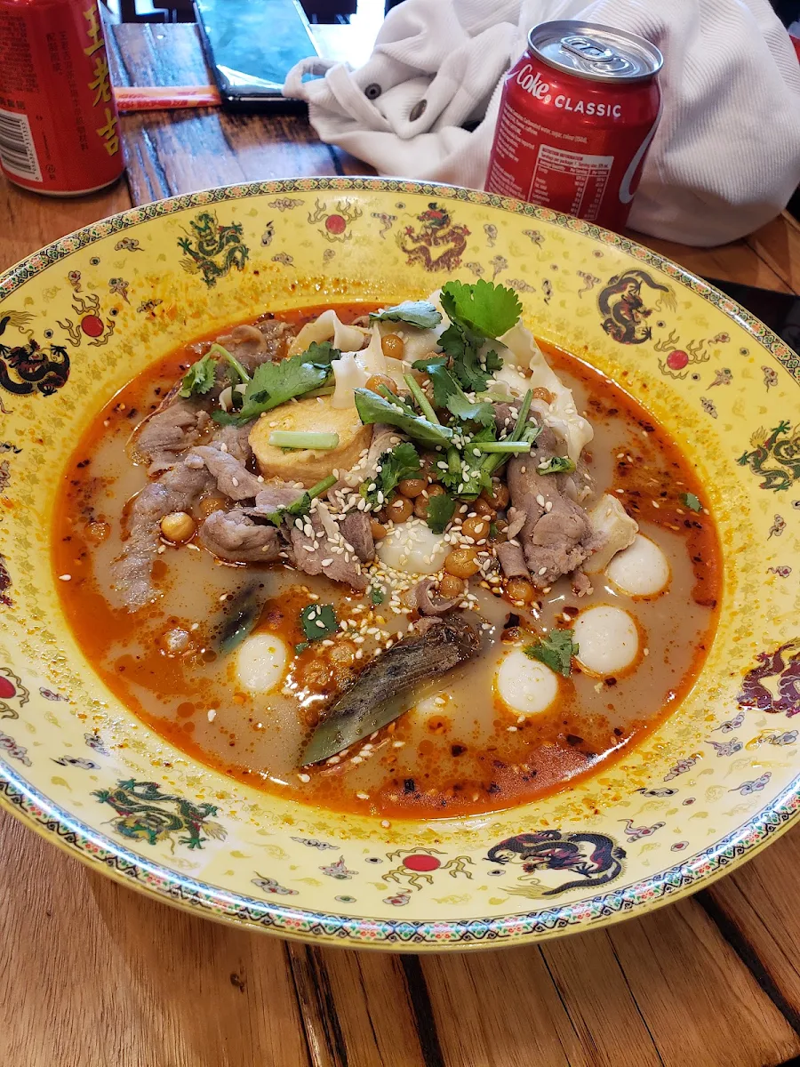 Highlights, Golden Roc Hot Pot 麻辣鲜生