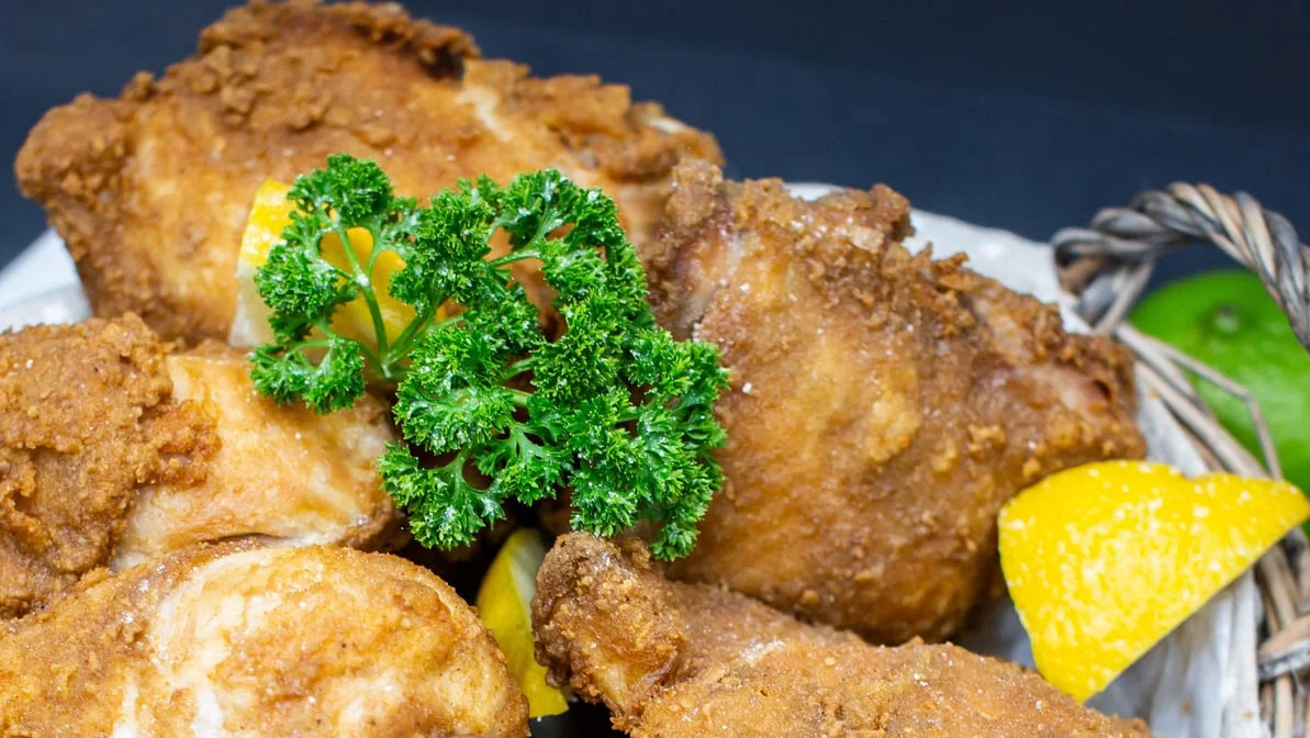 Highlights, Redly Chicken