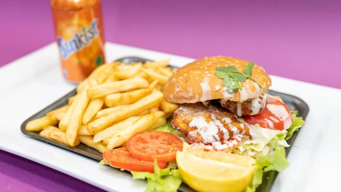 Highlights, Redly Chicken