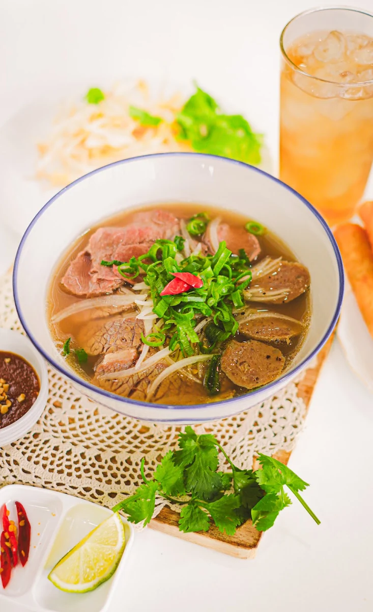 Highlights, Golden DnQ - Vietnam Eatery