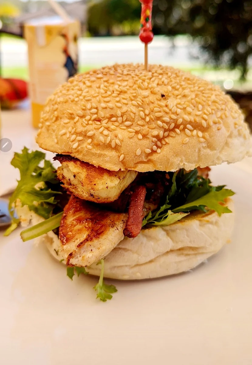 Pesto Chicken Burger