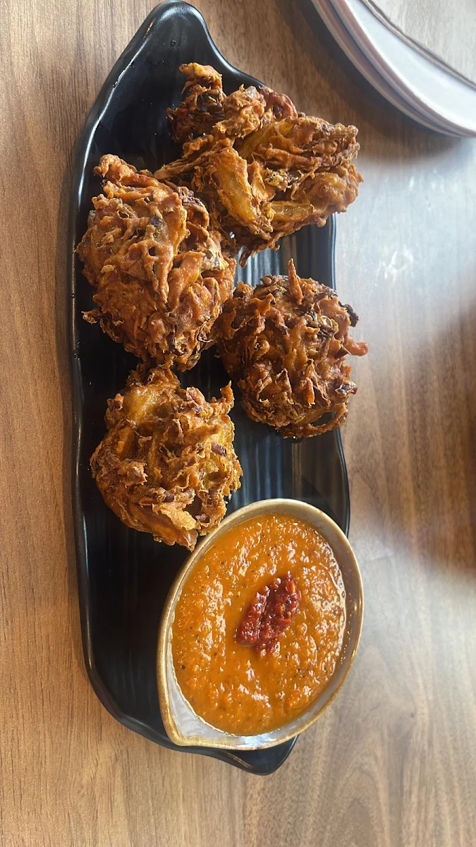 Onion Pakora 4 Pieces