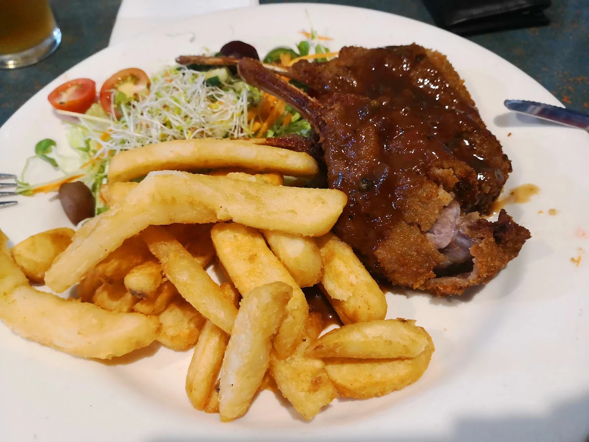 Lamb Cutlets, Railway Hotel