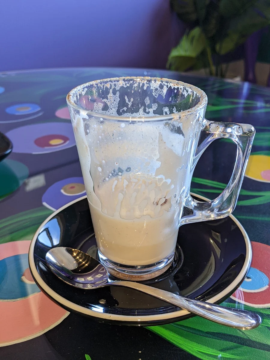 Highlights, Tootsie Gallery Cafe