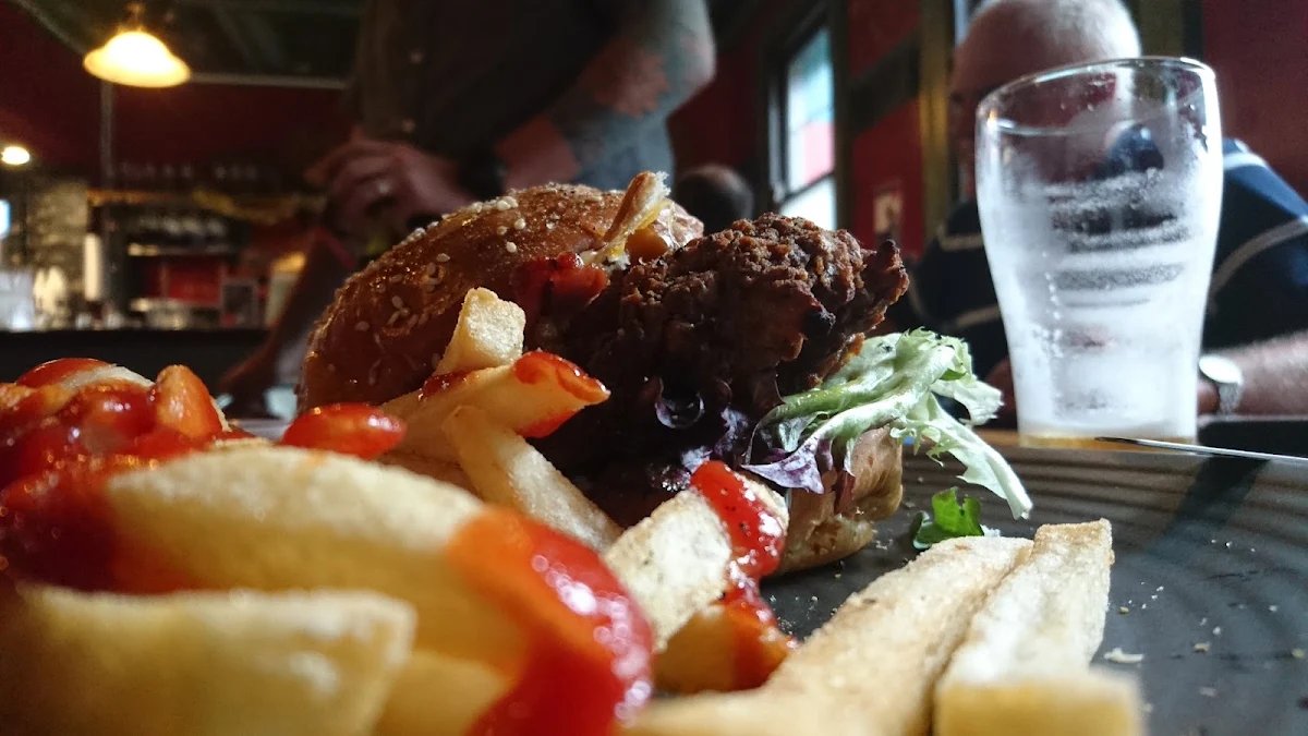 Morrocan Burger, The Rose Hotel