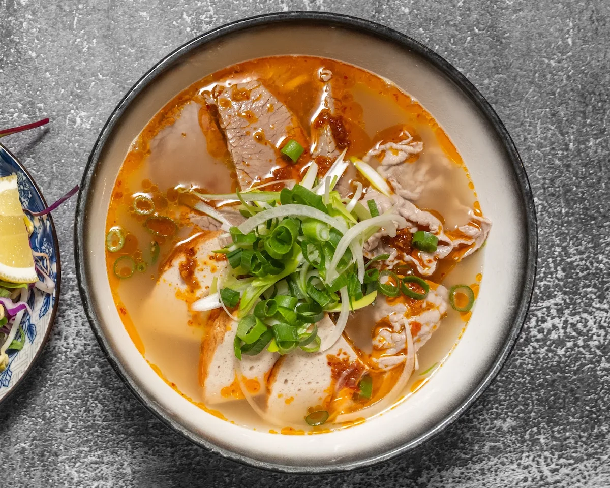 Highlights, O Banh Mi