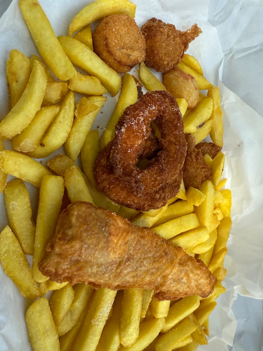 Highlights, Oval Takeaway