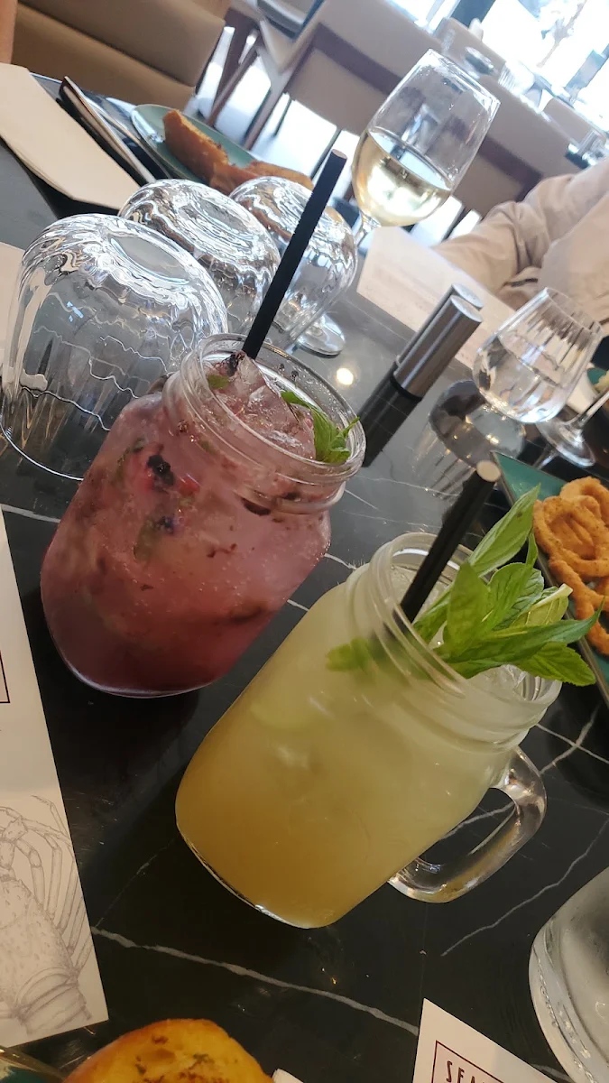 Mocktails, The Cray Seafood & Grill Restaurant Currambine