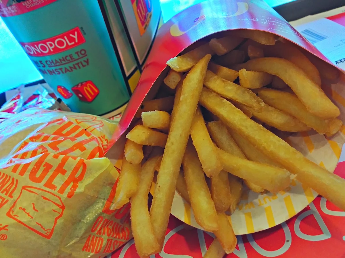 Large Cheeseburger Meal, McDonald's Maroubra