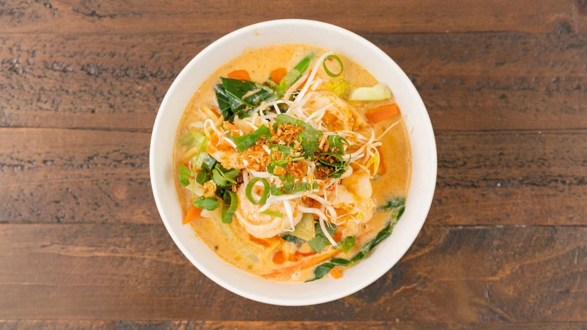Highlights, Nokkaew Thai