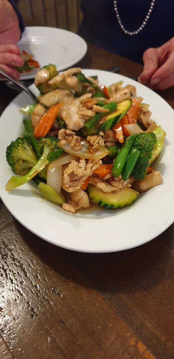 Pad Talay, Nokkaew Thai