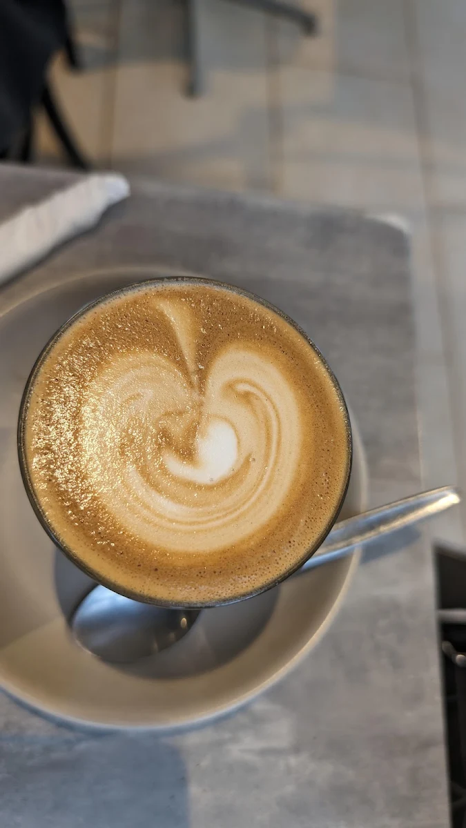 Highlights, Rosetti's Bar & Cafe