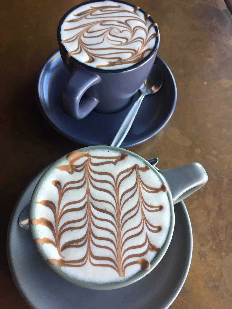 Capuchino, Blackwall Cafe