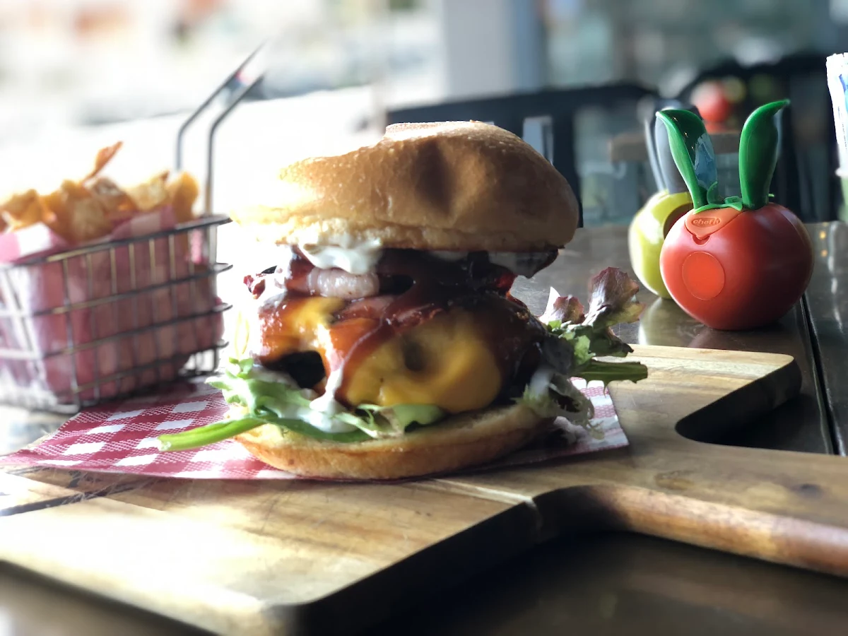 Highlights, Blackwall Cafe