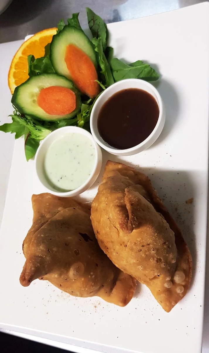 Samosa, Dhaba by Nature