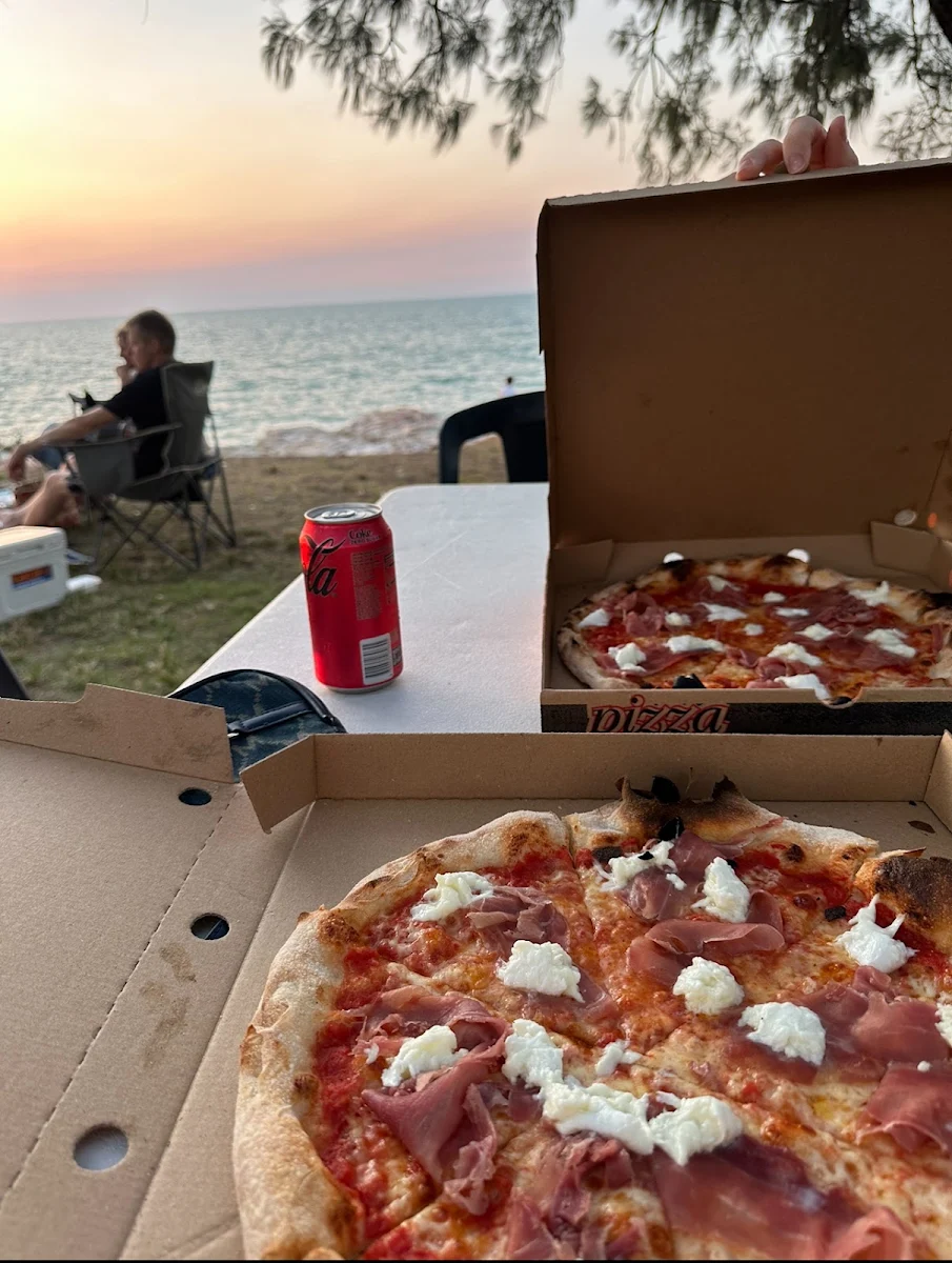 Highlights, Nonna Mia By The Taste of Italy (formerly Luigi's Pizzeria)