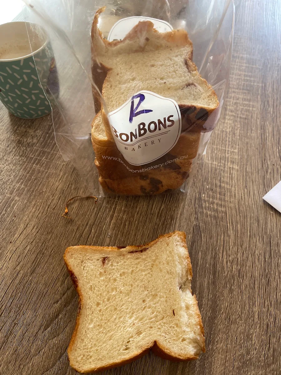 Highlights, Bonbons Bakery M-City