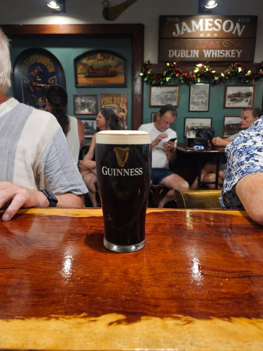Highlights, McGinty's Irish Bar
