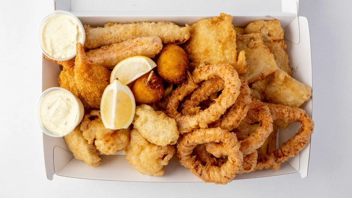 Highlights, Seafood at the Beach