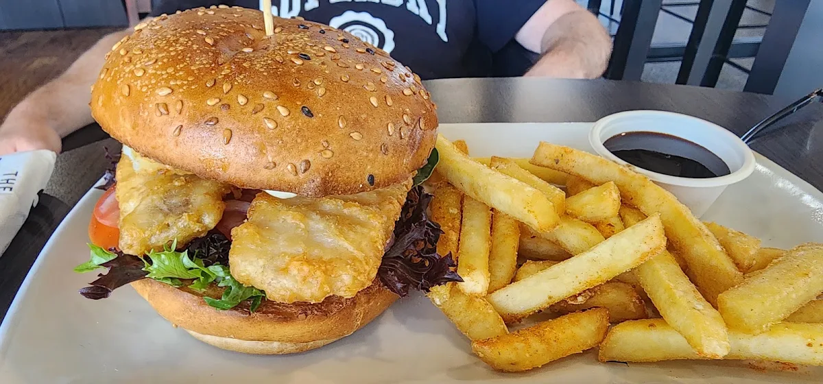 Fish Burger, The Coffee Club (Mango Hill)
