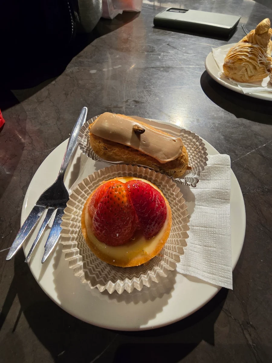 Absolutely, Brunetti Oro Flinders Lane