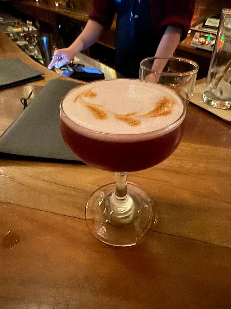 Highlights, Frog's Hollow Saloon