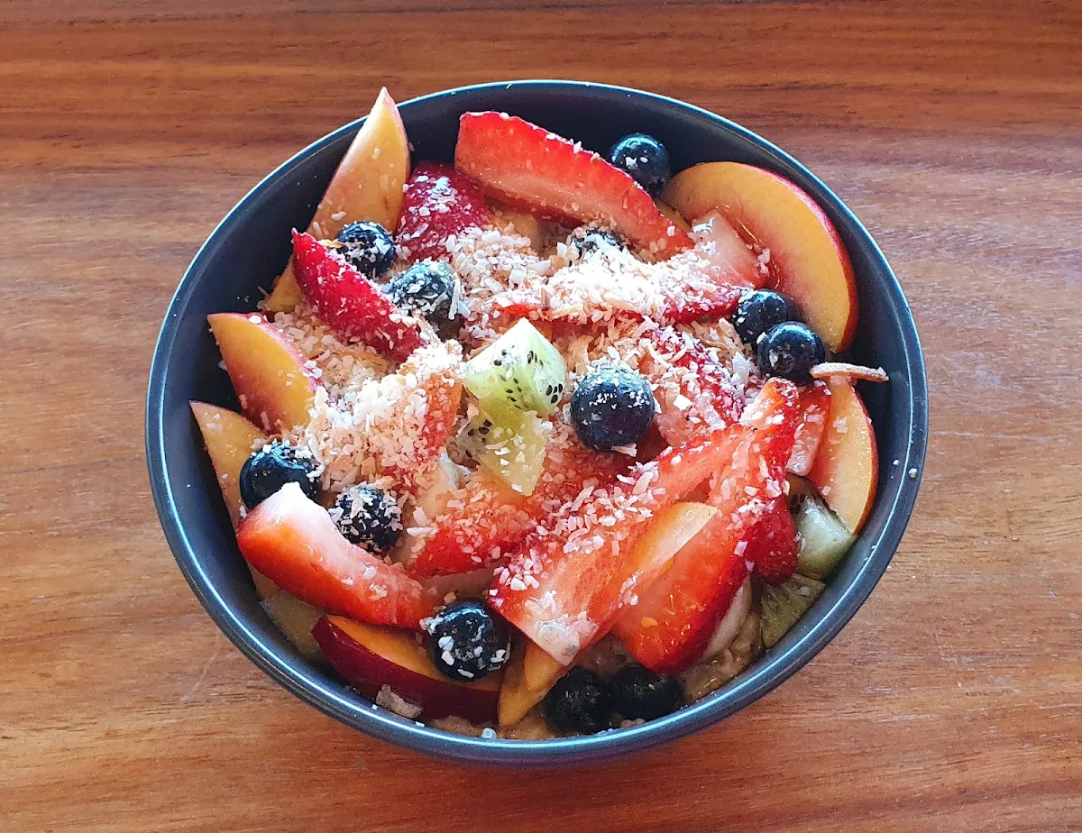 Porridge with Fresh Fruit